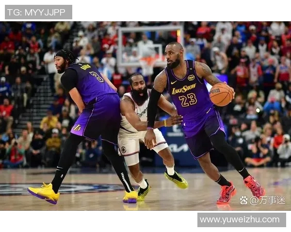 快船对决湖人篮球303精彩赛事回顾与分析