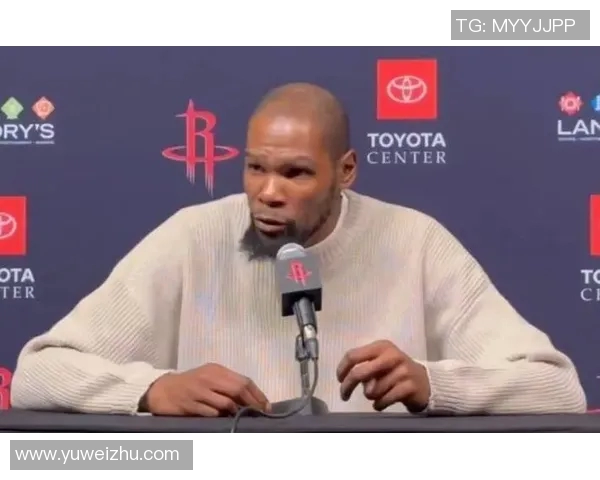 诺维斯基与杜兰特的巅峰对决：篮球巨星的荣耀与传奇之路