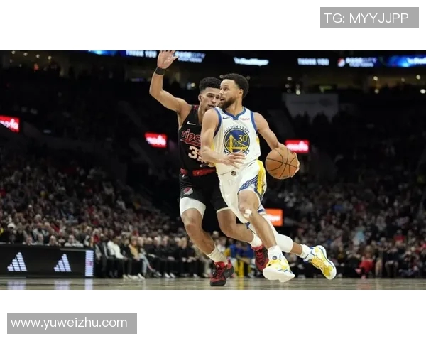 勇士与开拓者精彩对决集锦回顾展现篮球魅力与激情时刻 勇士与开拓者精彩对决集锦回顾展现篮球魅力与激情时刻